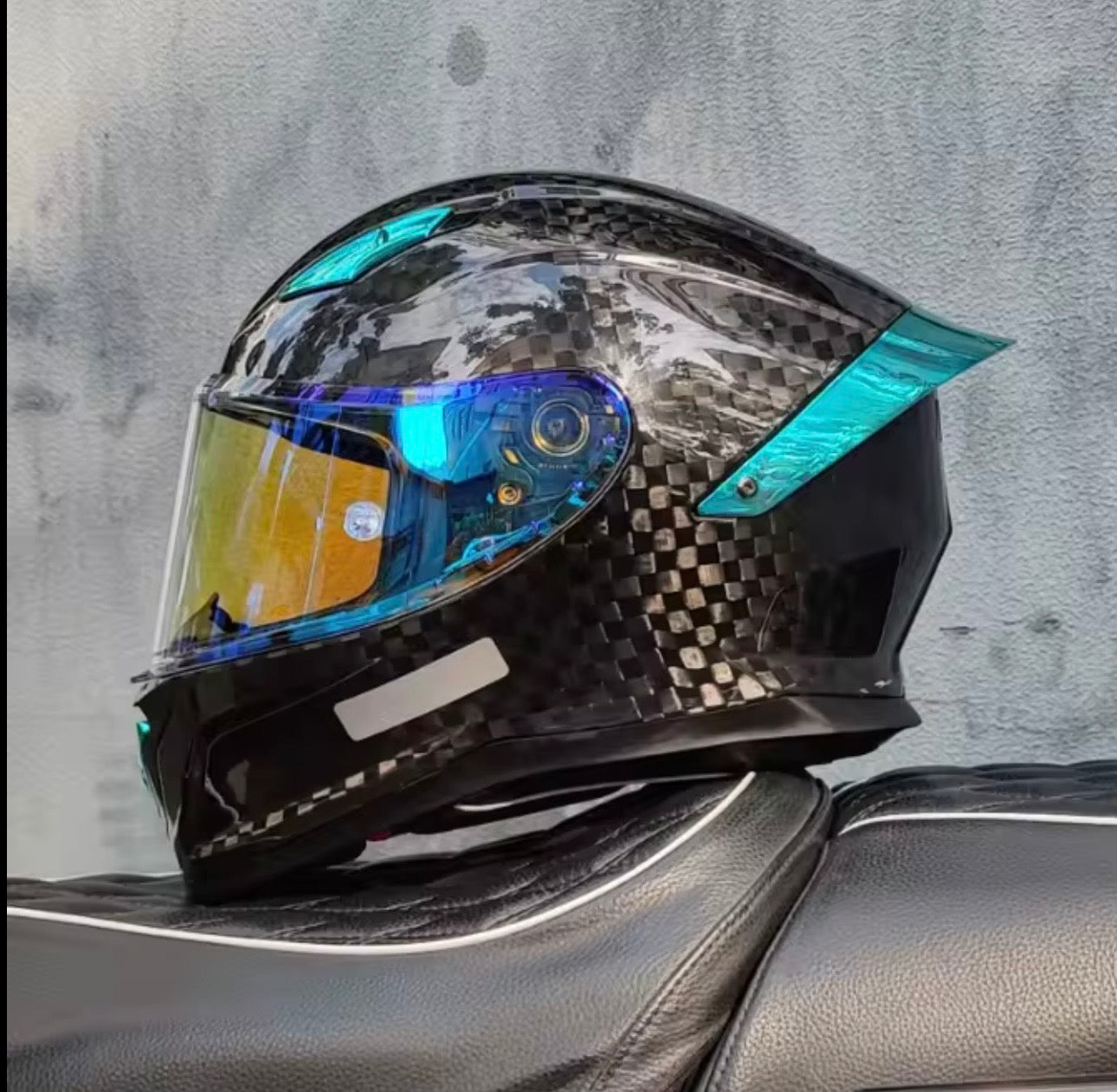 🏍️ Premium Full-Face Motorhelm – Carbon Look & High Performance