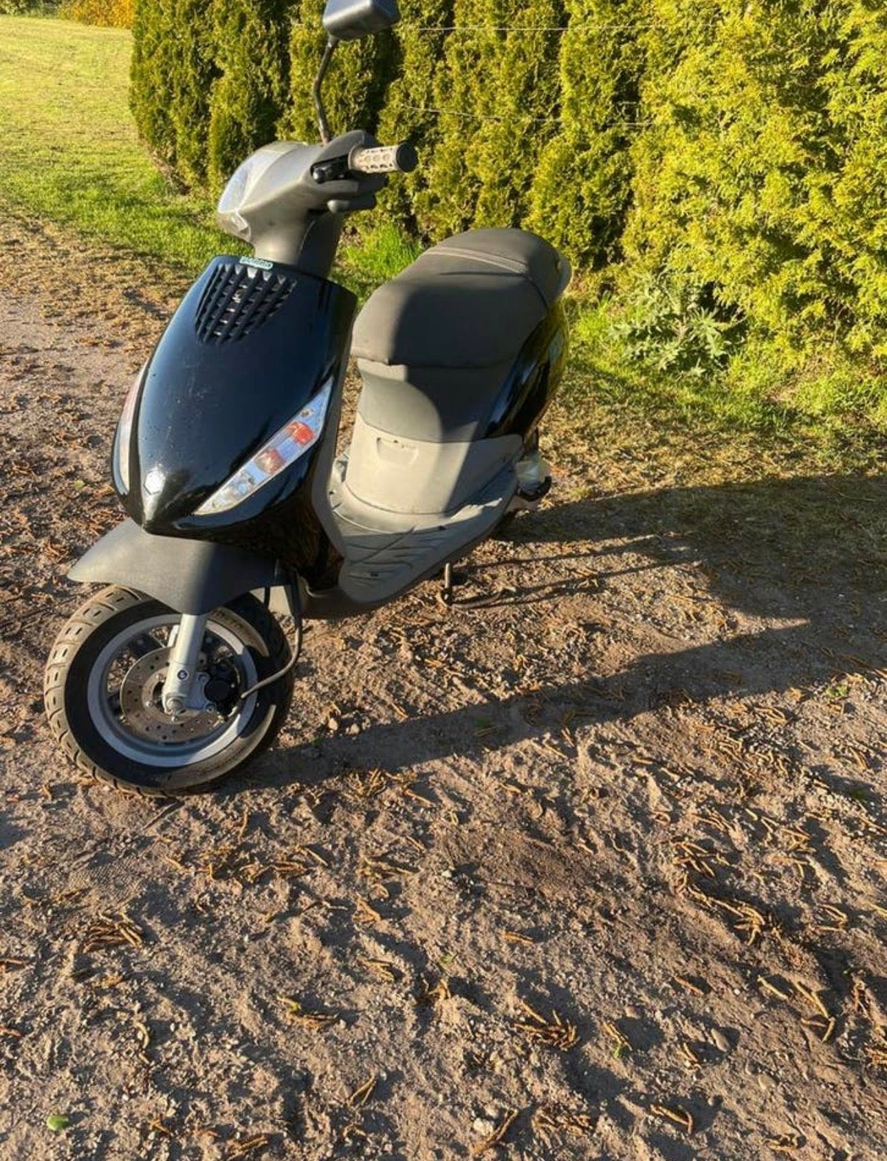 🔥💥 Piaggio Zip 2000 2T – UNIEKE STAAT • SLECHTS 5.000 KM • VOLLEDIG NAGEKEKEN 💥🔥
