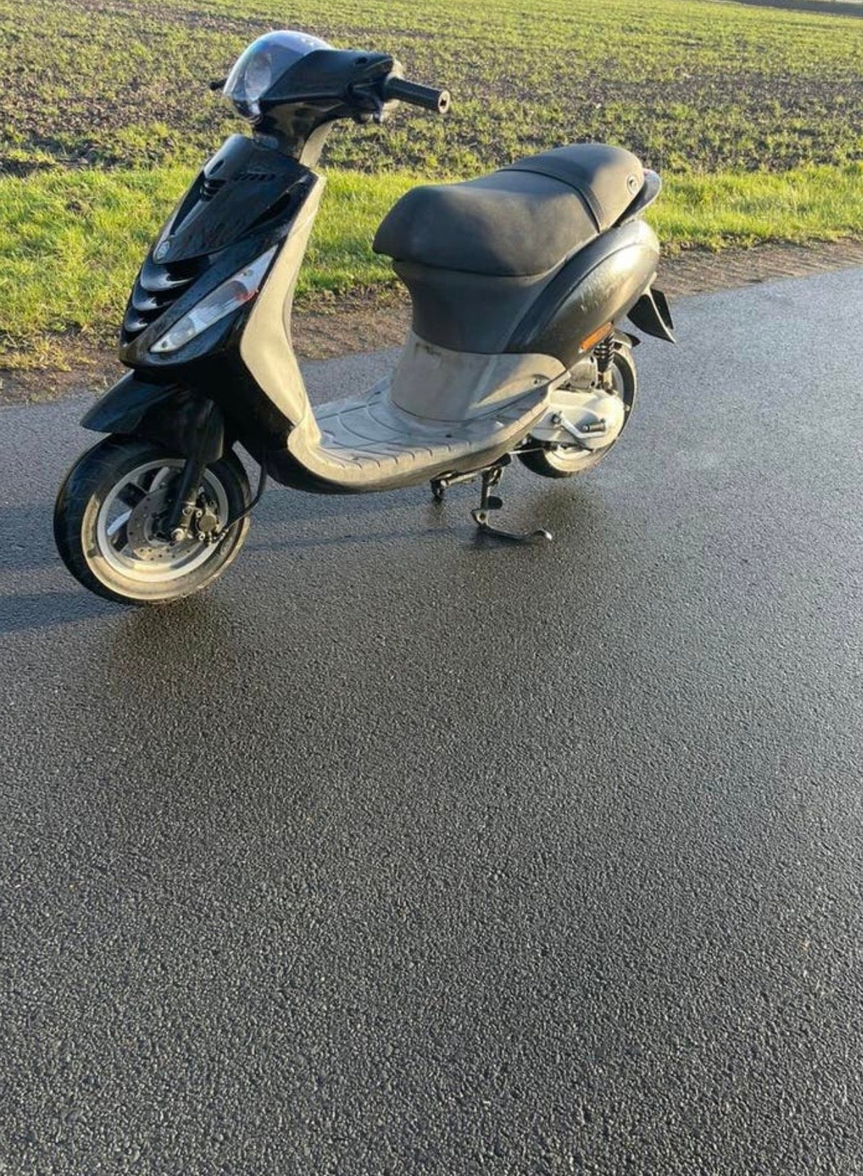 🔥💥 Piaggio Zip 2000 2T – SHOWROOMSTAAT • VOLLEDIG GEREVISEERD • DIRECT RIJKLAAR 💥🔥