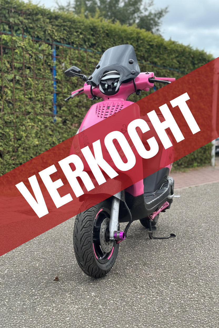 💗🔥 Piaggio Zip Stunt 70cc – Unieke Custom Build 🔥💗