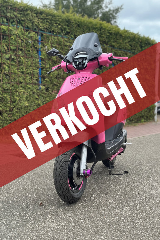 💗🔥 Piaggio Zip Stunt 70cc – Unieke Custom Build 🔥💗