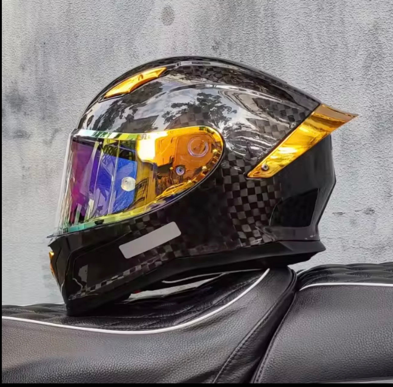 🏍️ Premium Full-Face Motorhelm – Carbon Look & High Performance