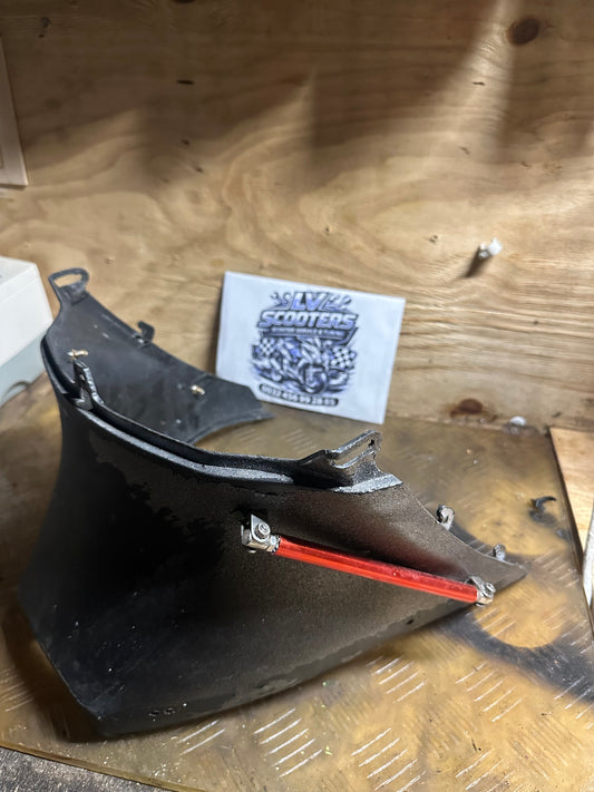 Piaggio zip boven bougie kap