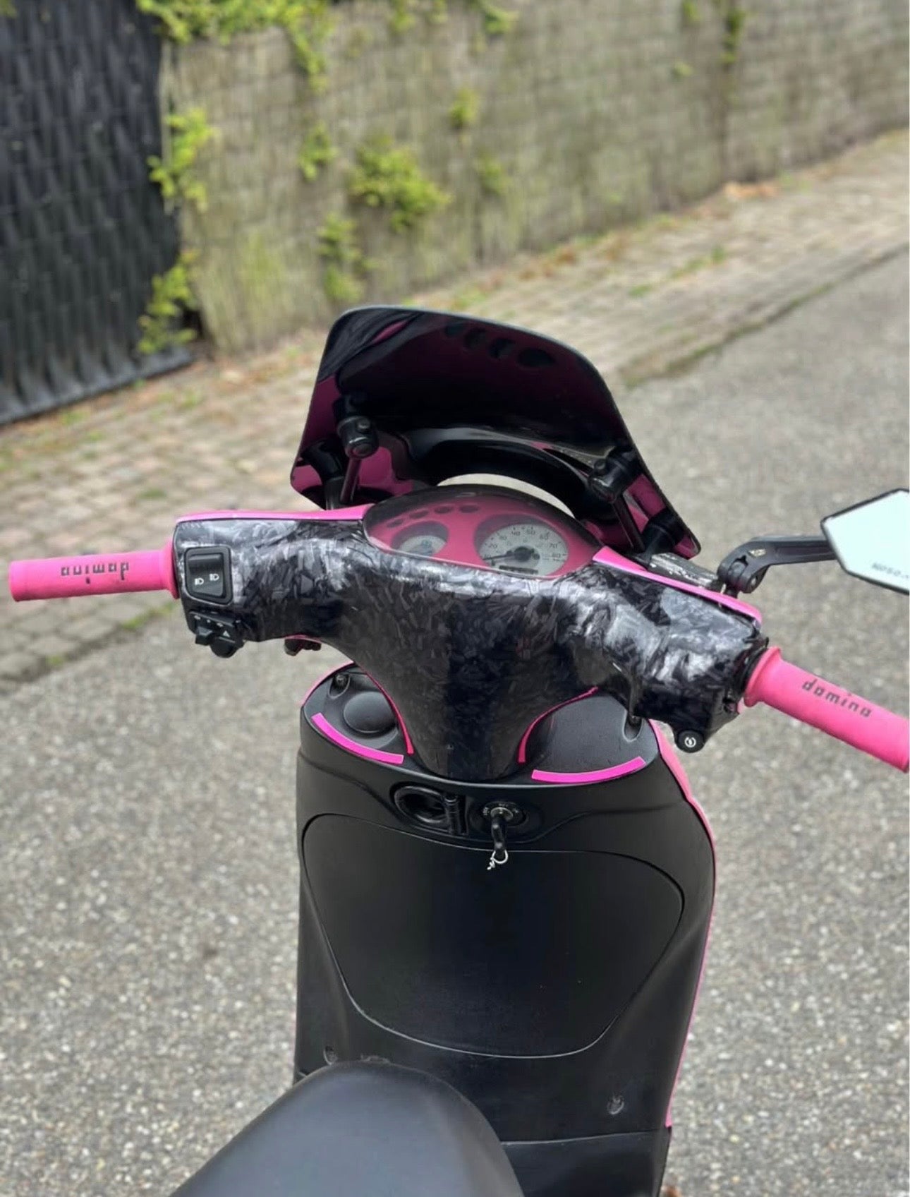 💗🔥 Piaggio Zip Stunt 70cc – Unieke Custom Build 🔥💗