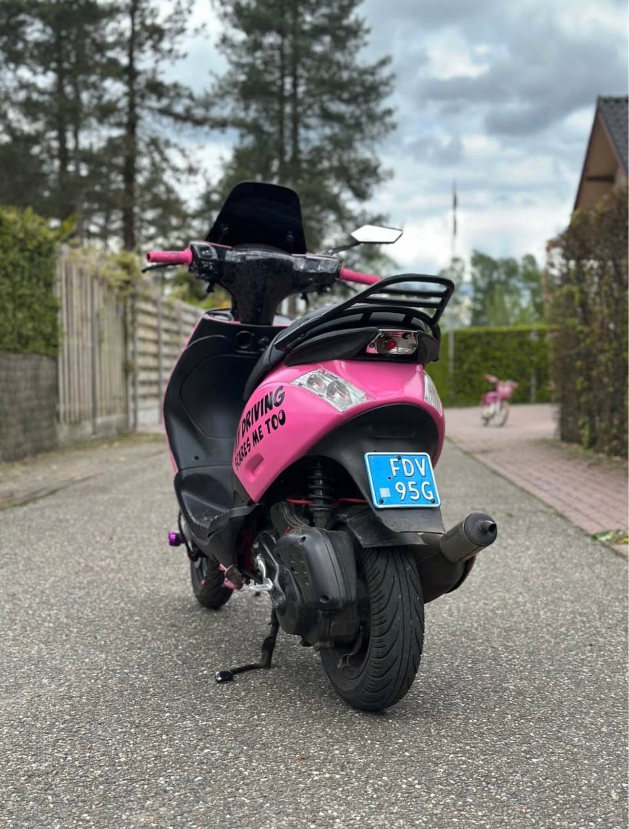 💗🔥 Piaggio Zip Stunt 70cc – Unieke Custom Build 🔥💗